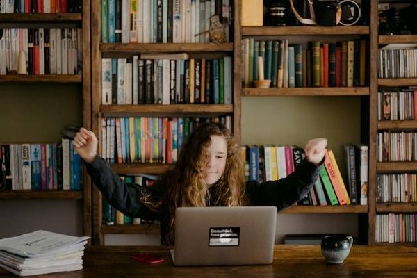 Quelles sont les alternatives aux cours particuliers pour aider votre enfant ?